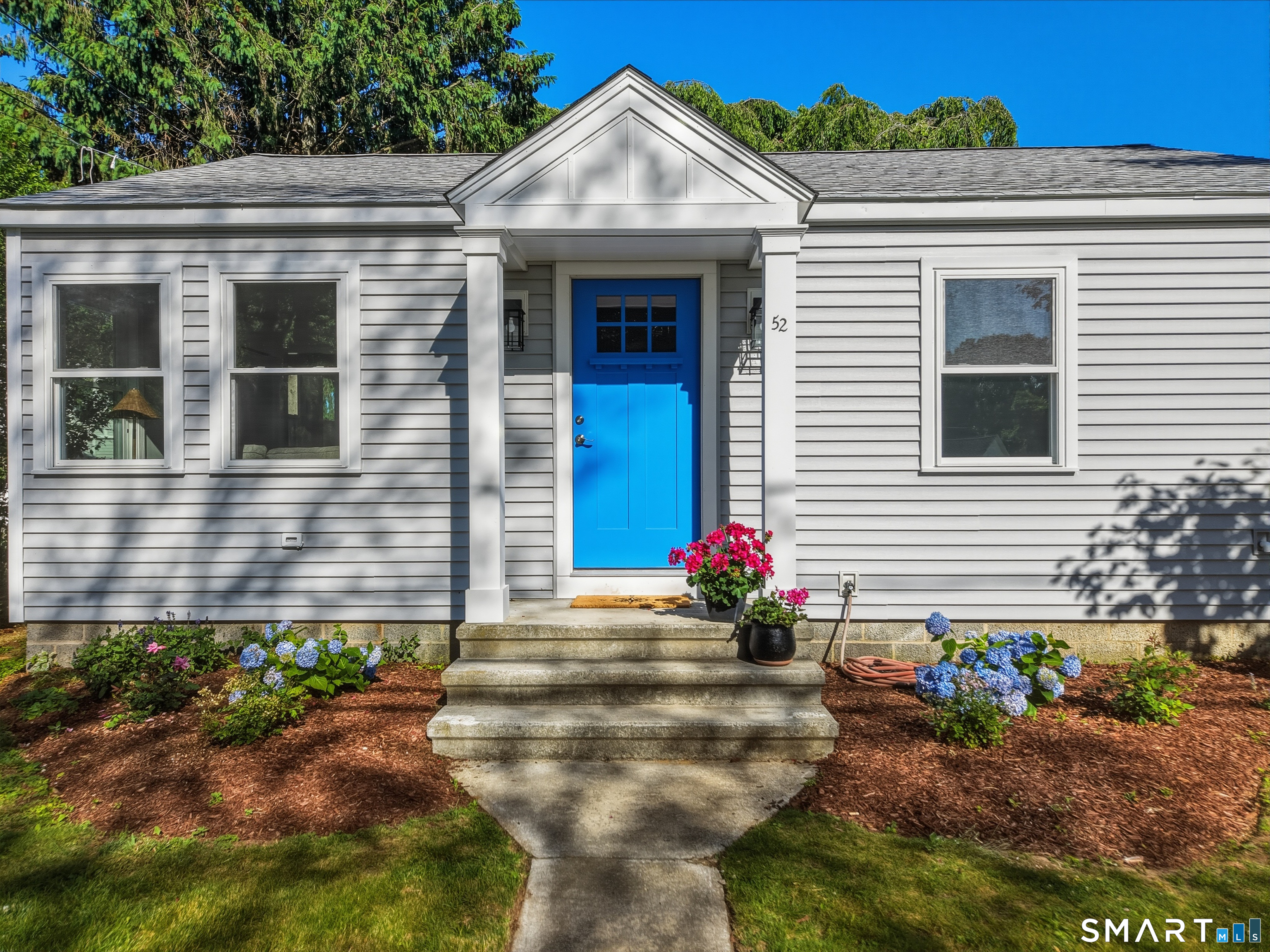 52 Chalker Beach Road