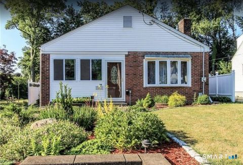 Apartment For Sale - 79 Piper Brook Avenue<br/> Newington, CT 06111