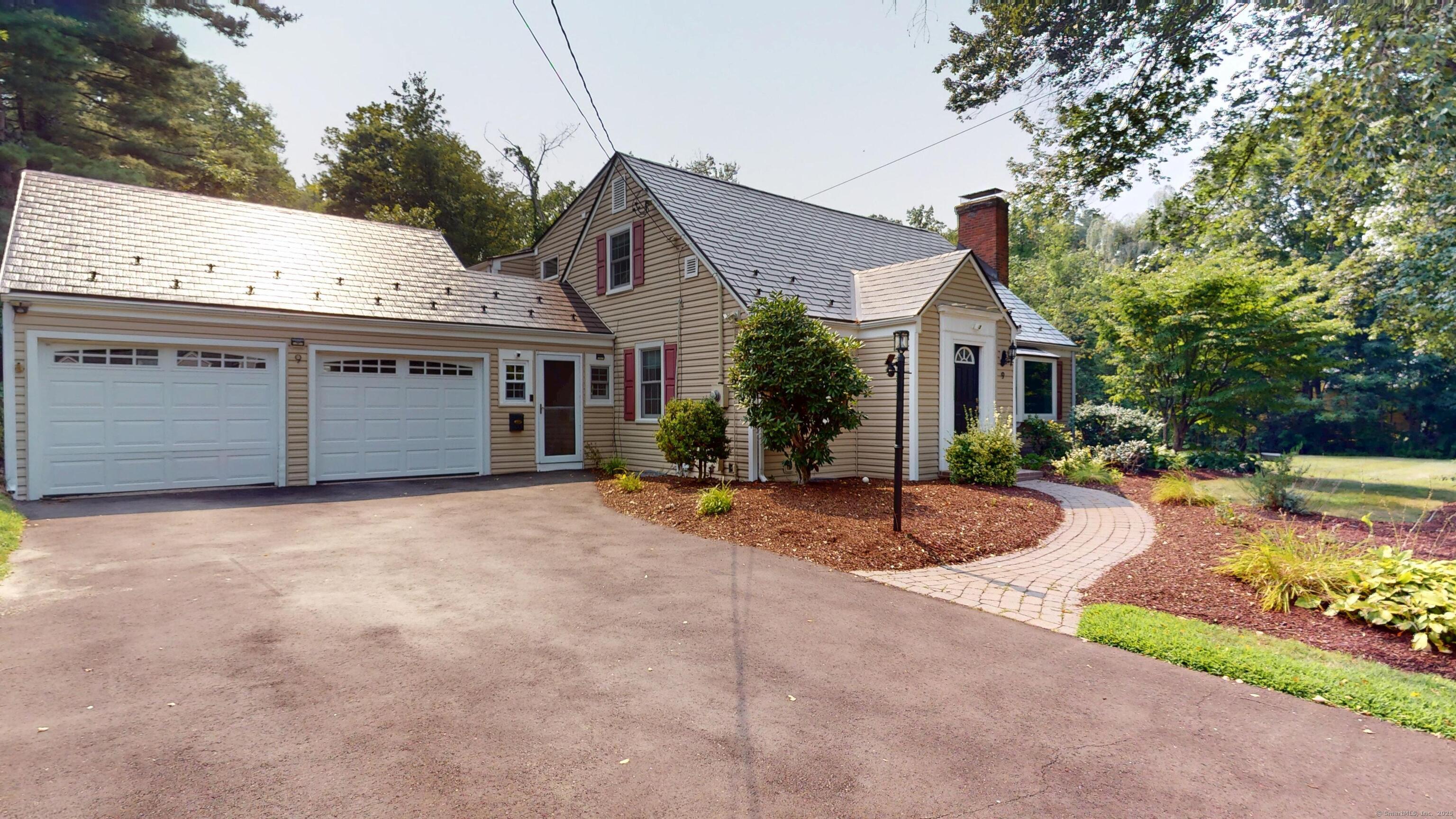 9 Selden Hill Drive