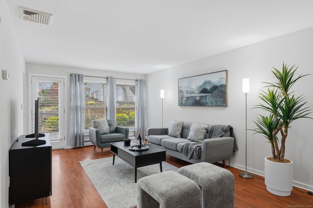 Photo of 12 Clemens Court #12, Rocky Hill, CT 06067 (MLS # 24129058)