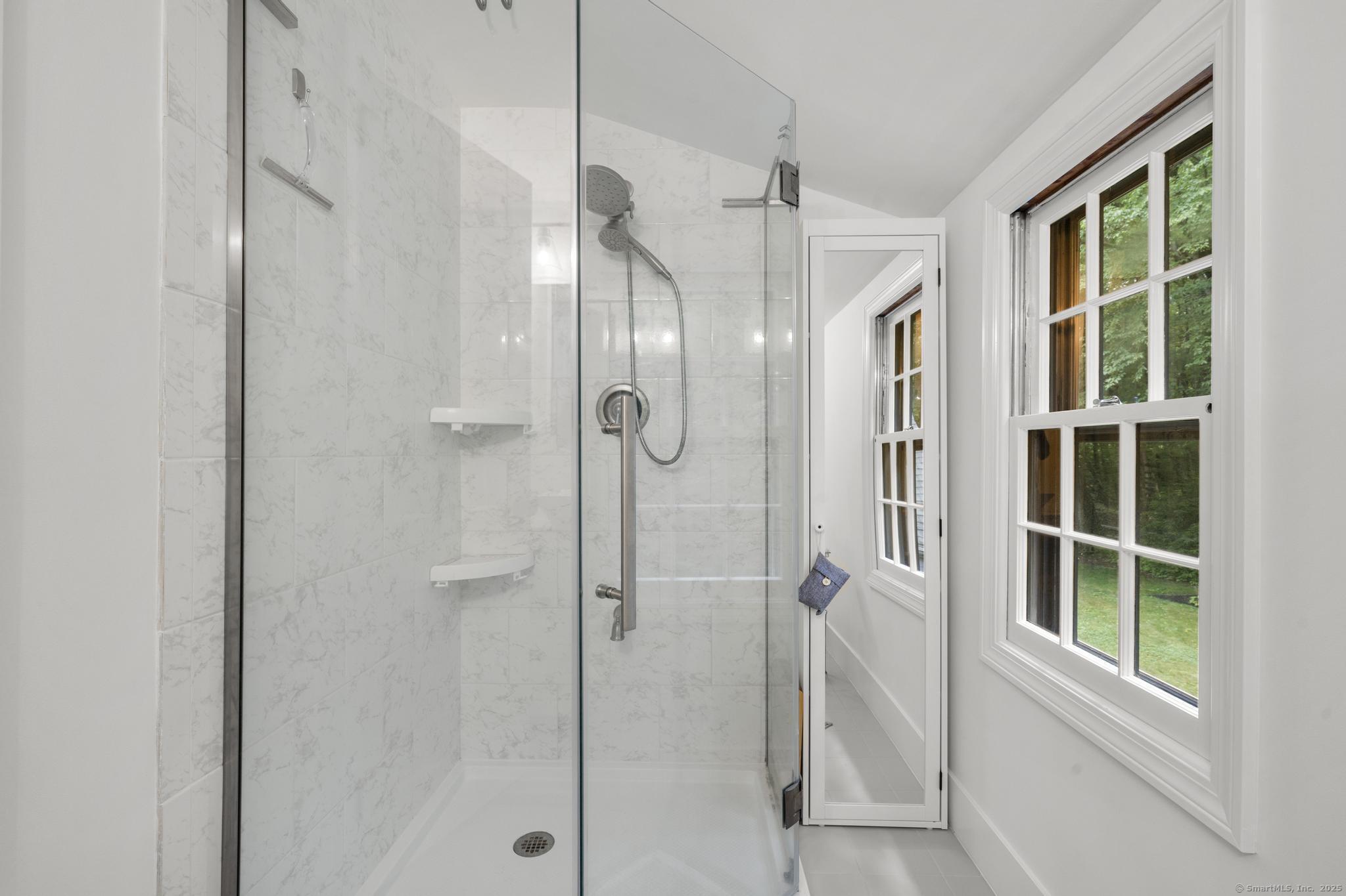 Avon, Connecticut 06001, United States, 4 Bedrooms Bedrooms, ,3 BathroomsBathrooms,Residential,Coming Soon,174114