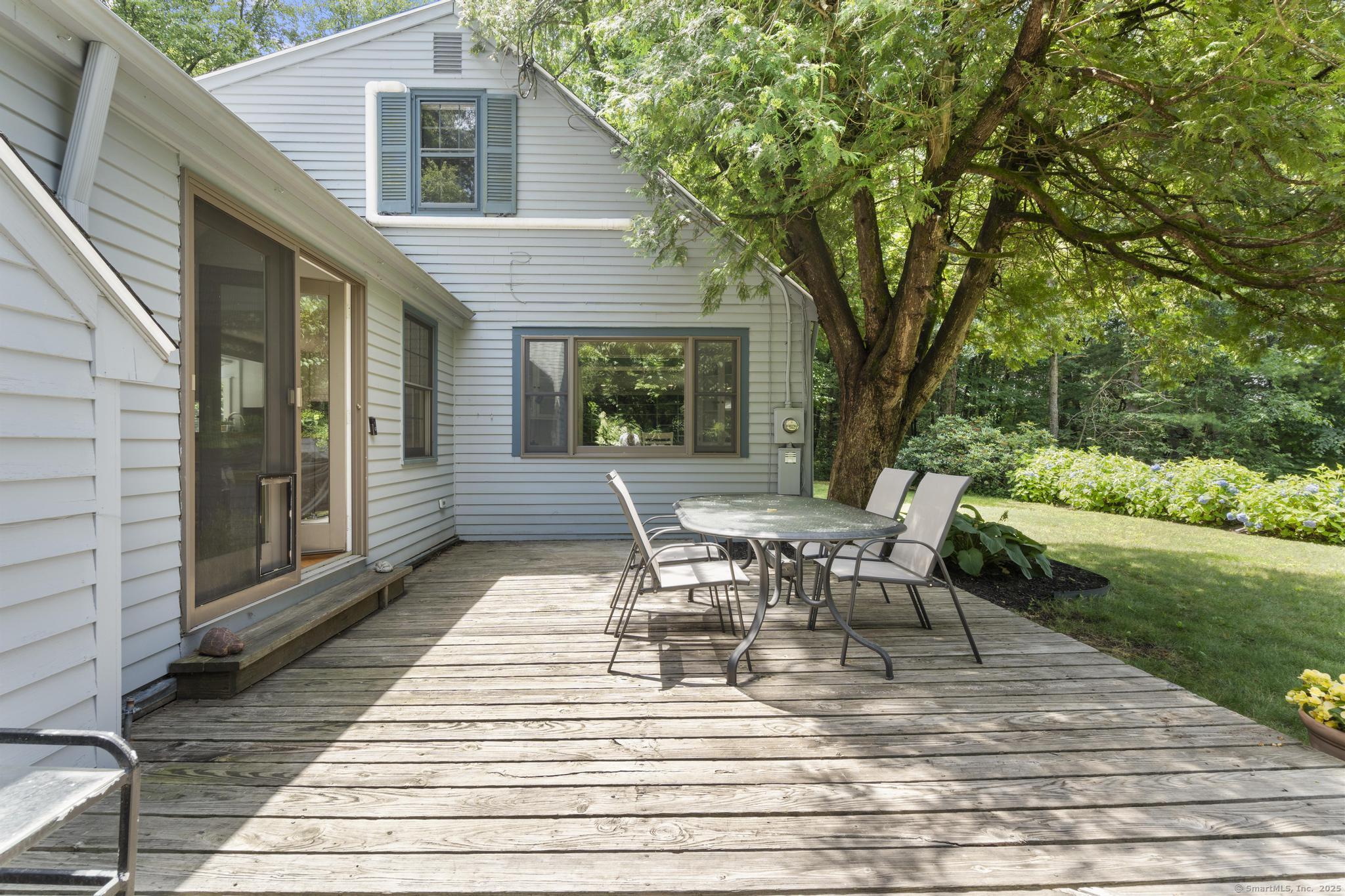 Avon, Connecticut 06001, United States, 4 Bedrooms Bedrooms, ,3 BathroomsBathrooms,Residential,Coming Soon,174114