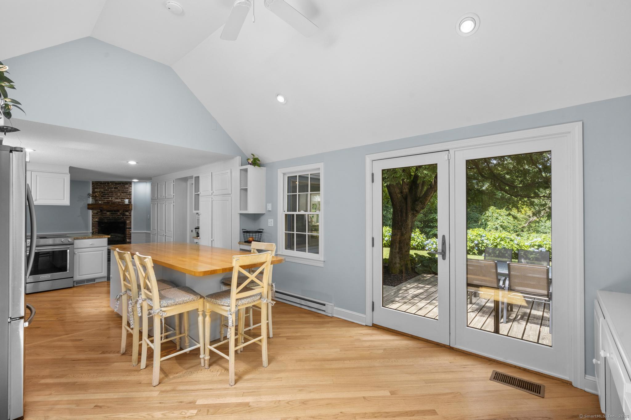 Avon, Connecticut 06001, United States, 4 Bedrooms Bedrooms, ,3 BathroomsBathrooms,Residential,Coming Soon,174114