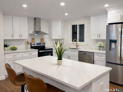 Tiny photo for 5 Kish Place, Wallingford, CT 06492 (MLS # 24148388)