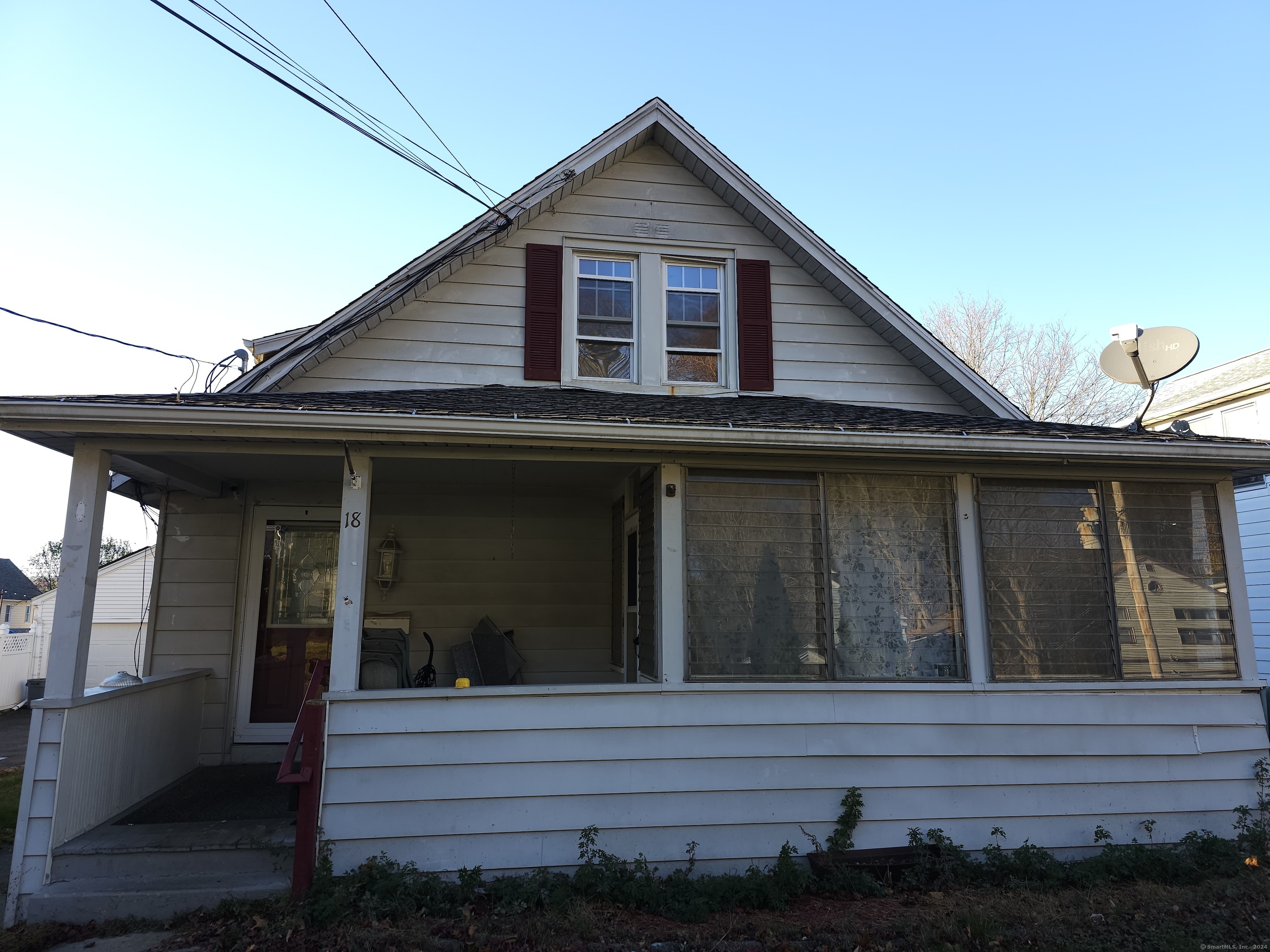 18 Richard Street, Ansonia, Connecticut - 3 Bedrooms  
2 Bathrooms  
2 Rooms - 