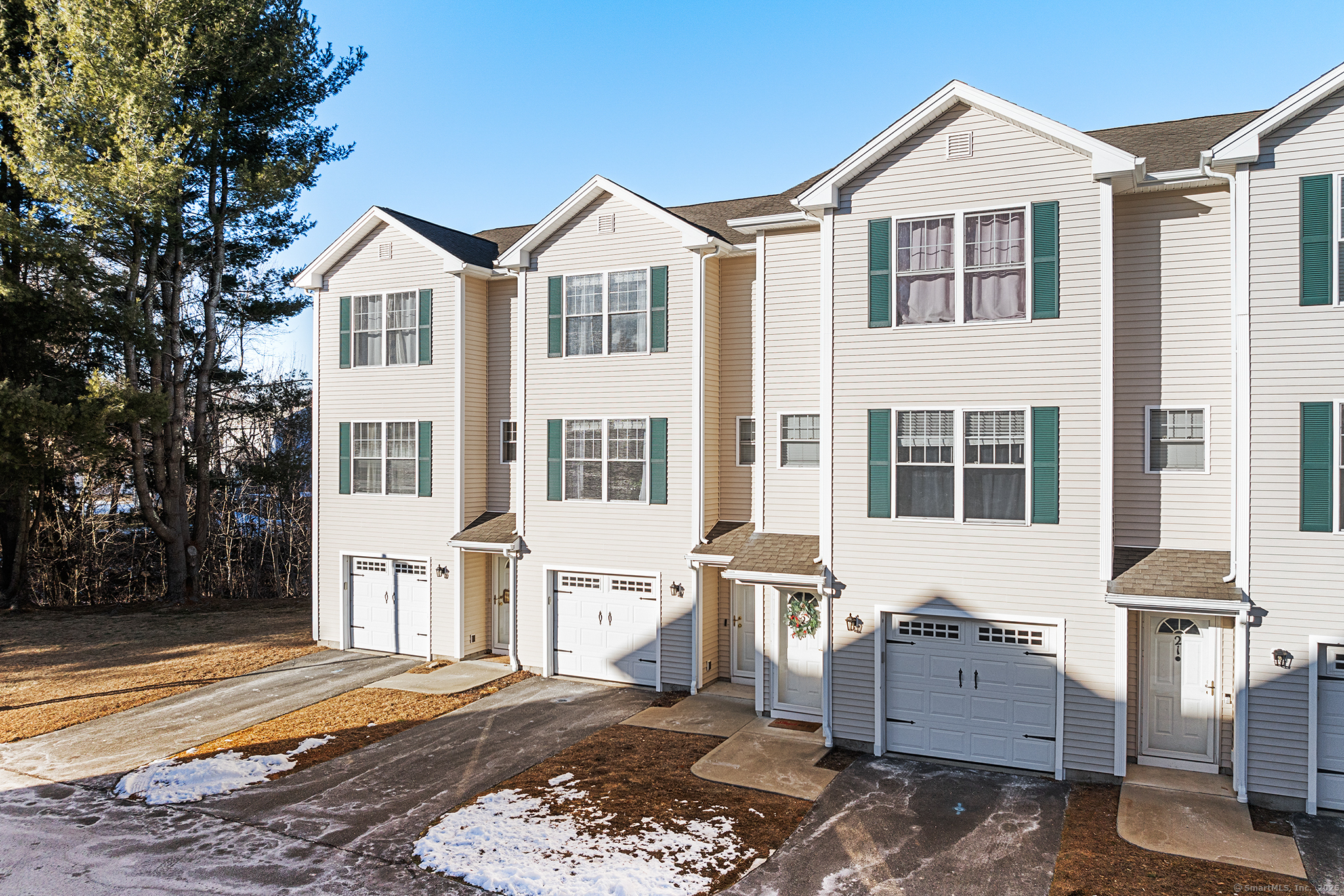 86 Otrobando Avenue #23, Norwich, Connecticut image 2