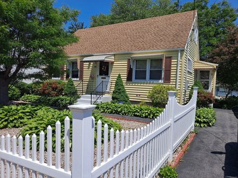746 Hillside Avenue Hartford CT 06106