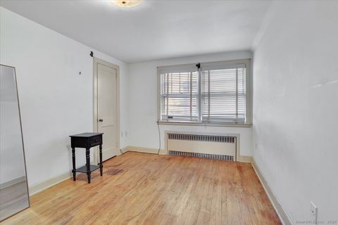 Tiny photo for 11 Columbus Avenue, Middletown, CT 06457 (MLS # 24143836)