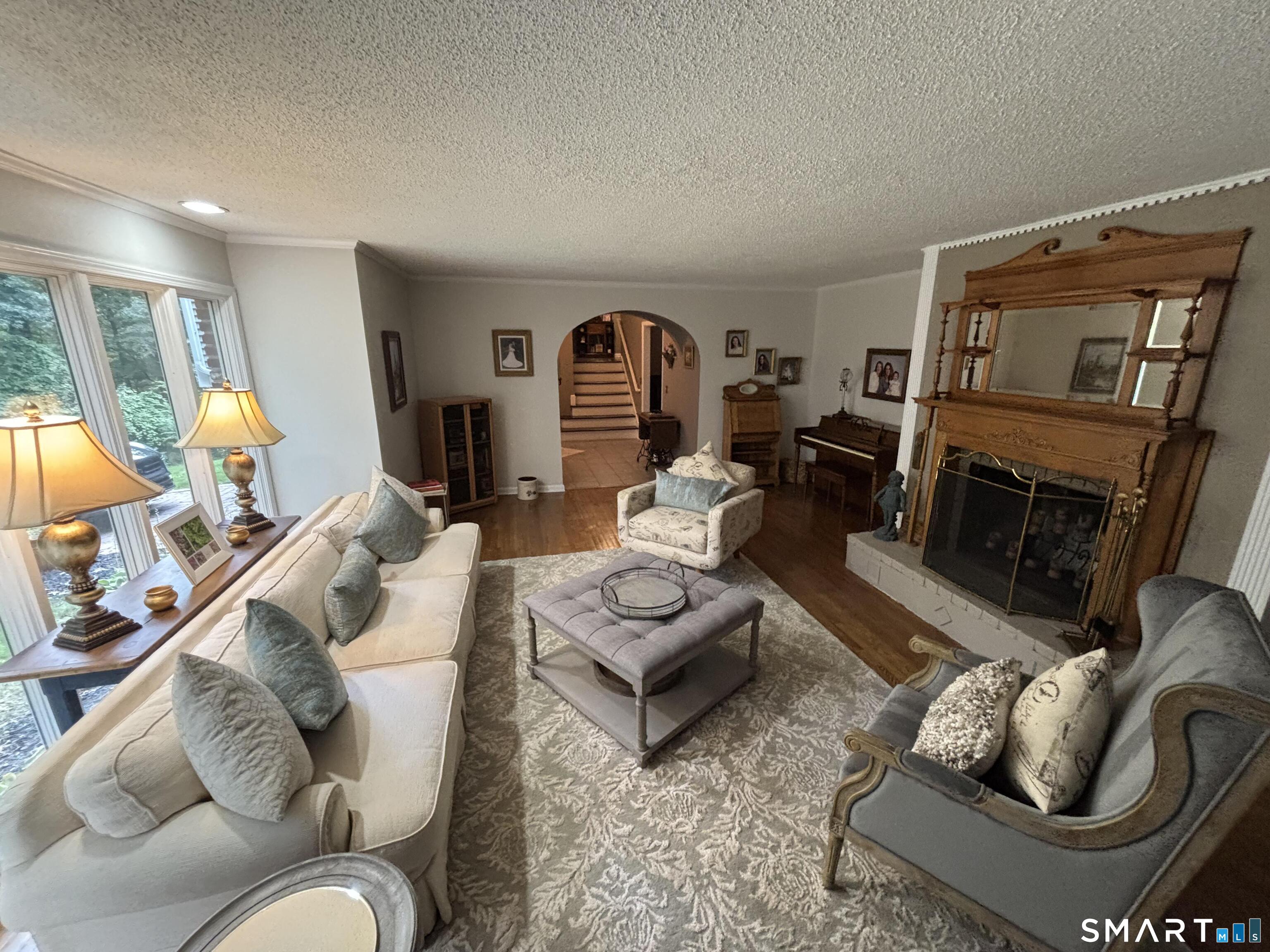 80 Pine Hollow Drive