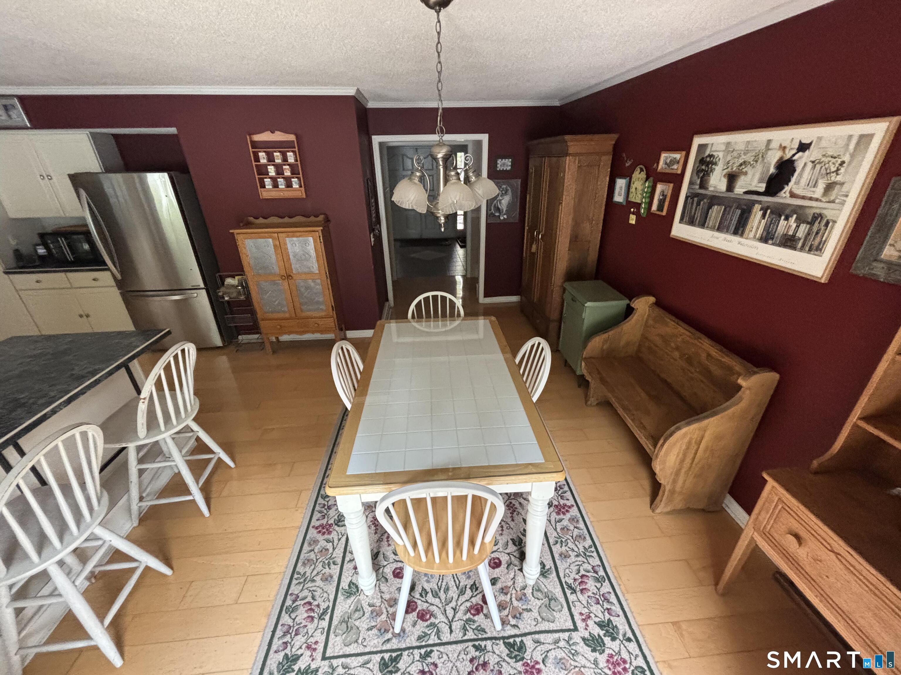 80 Pine Hollow Drive