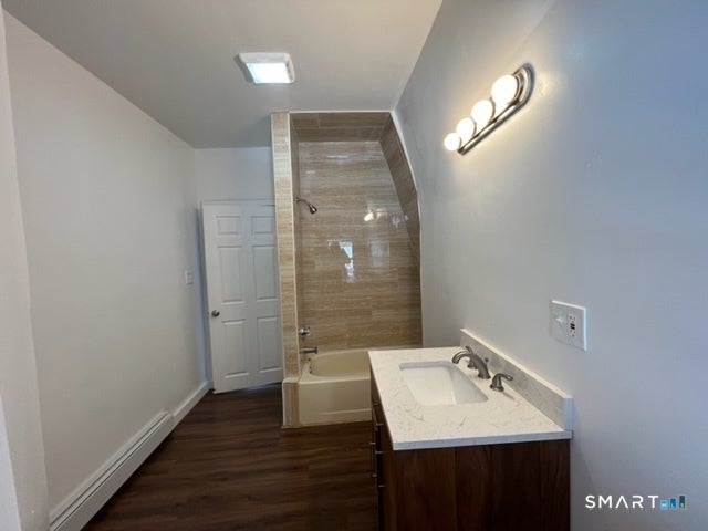 918 Maplewood Avenue 3