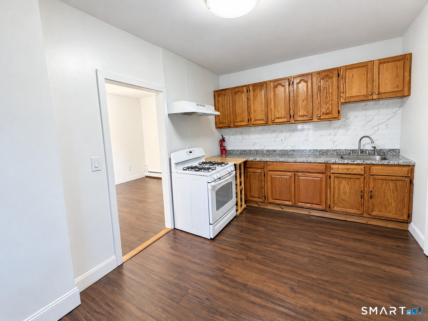 918 Maplewood Avenue 3