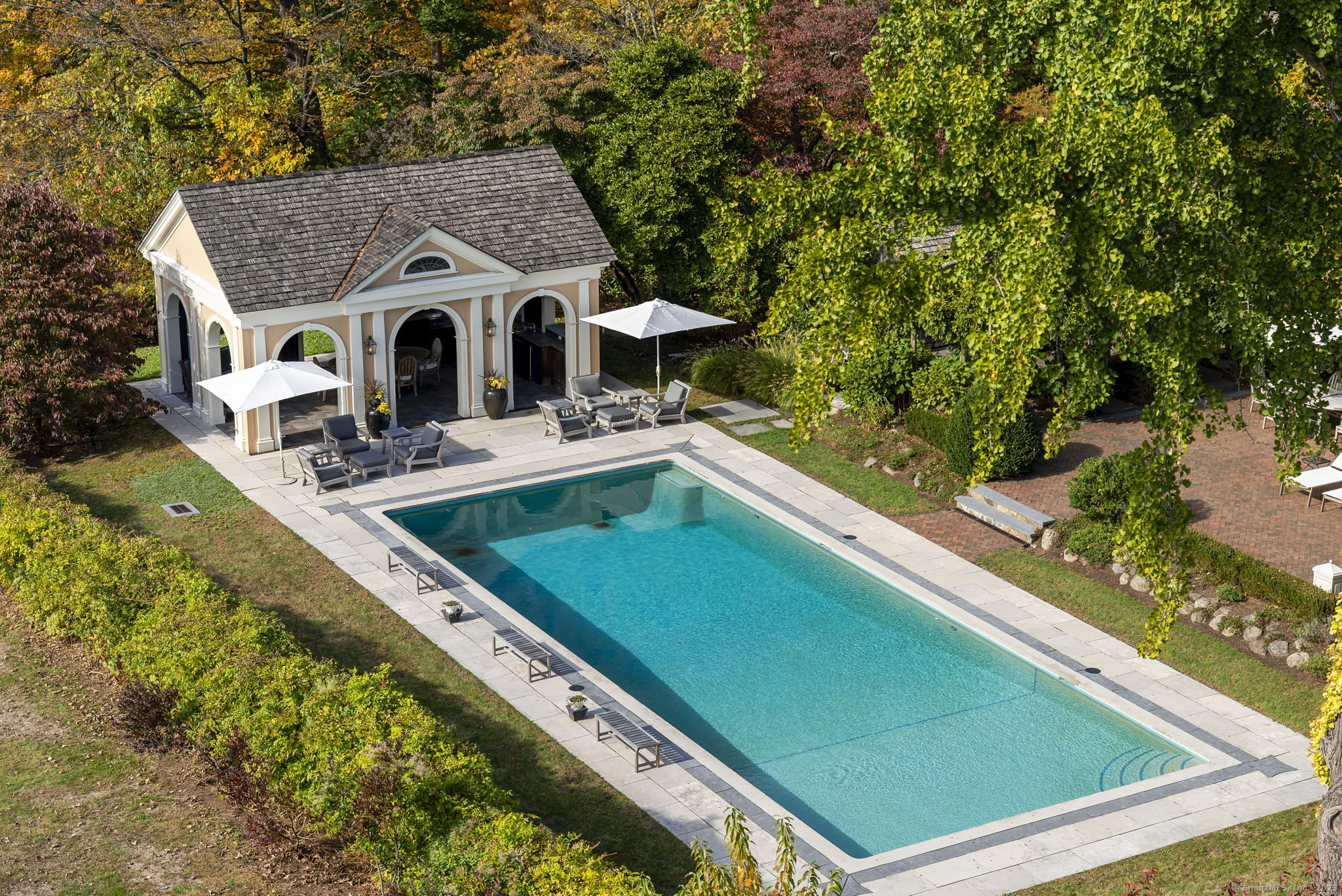 11 Mountain Spring Road