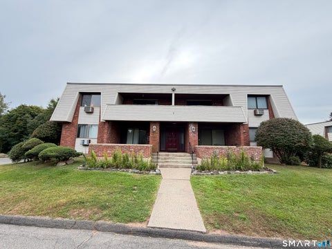 Photo of 565 Talcottville Road #1C6, Vernon, CT 06066 (MLS # 24210151)