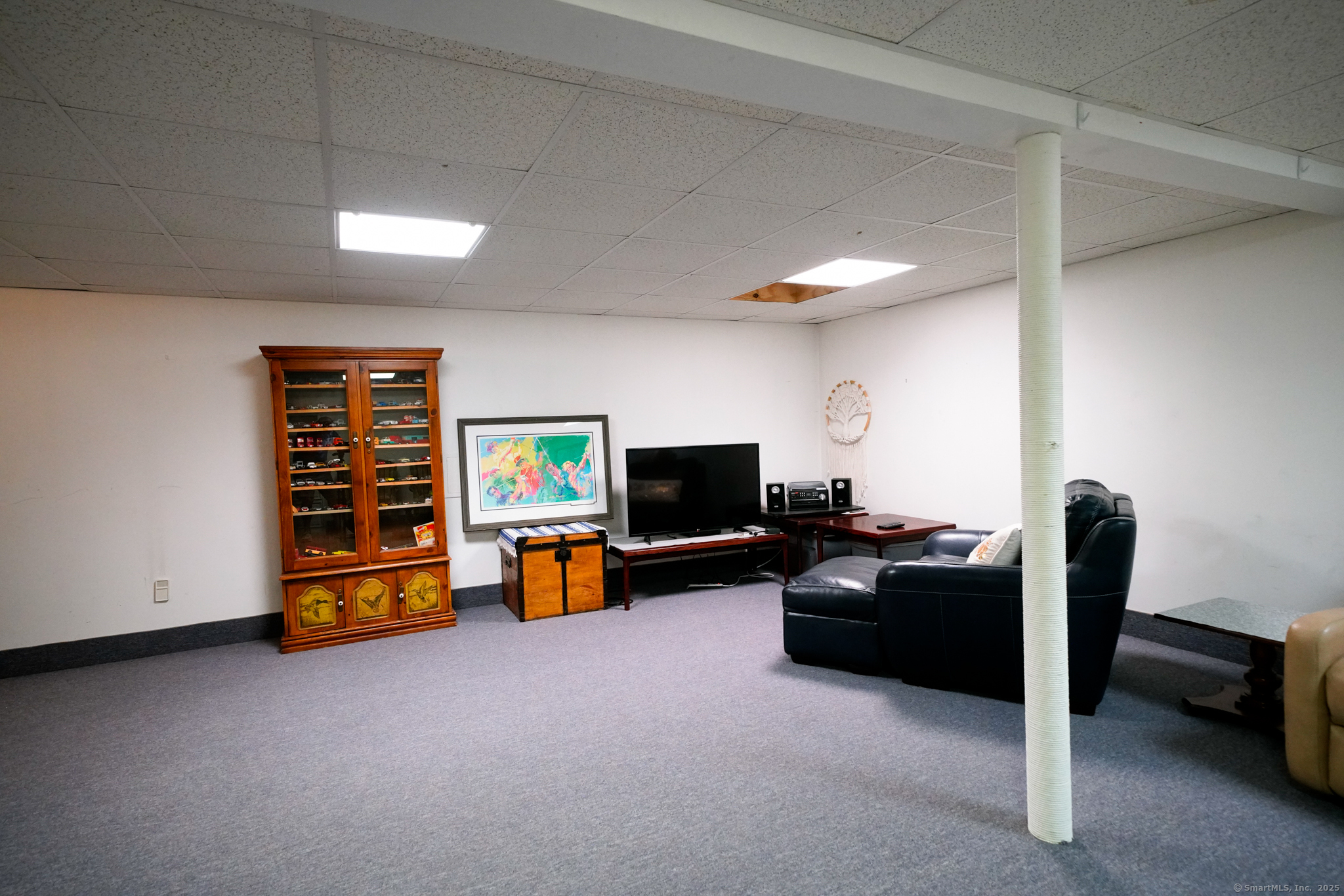 50 Briarwood Road, West Hartford, Connecticut image 29