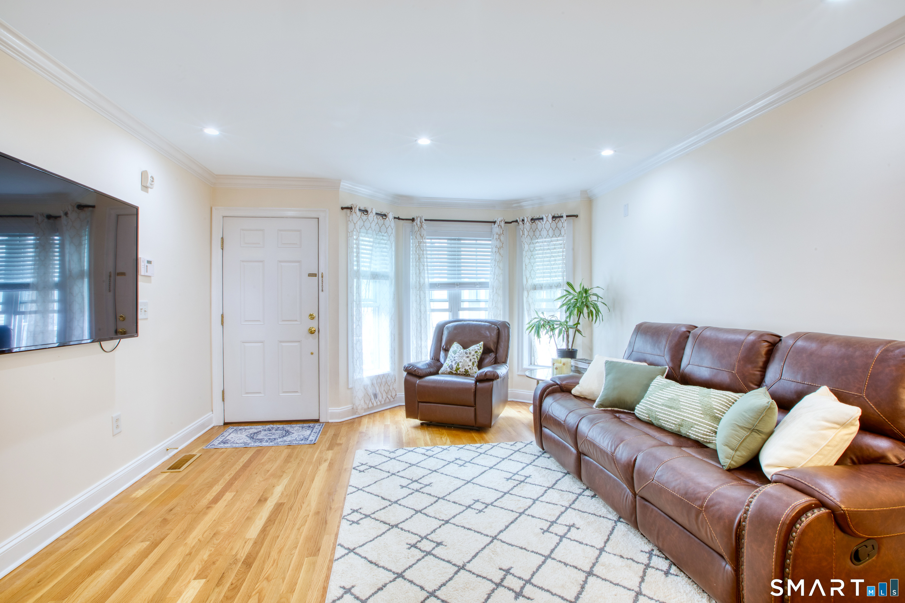 39 Maple Tree Avenue 40