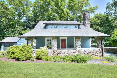 8 Rebel Lane Darien CT 06820