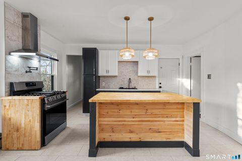 Tiny photo for 21 N Beacon Street #2, Waterbury, CT 06704 (MLS # 24144500)