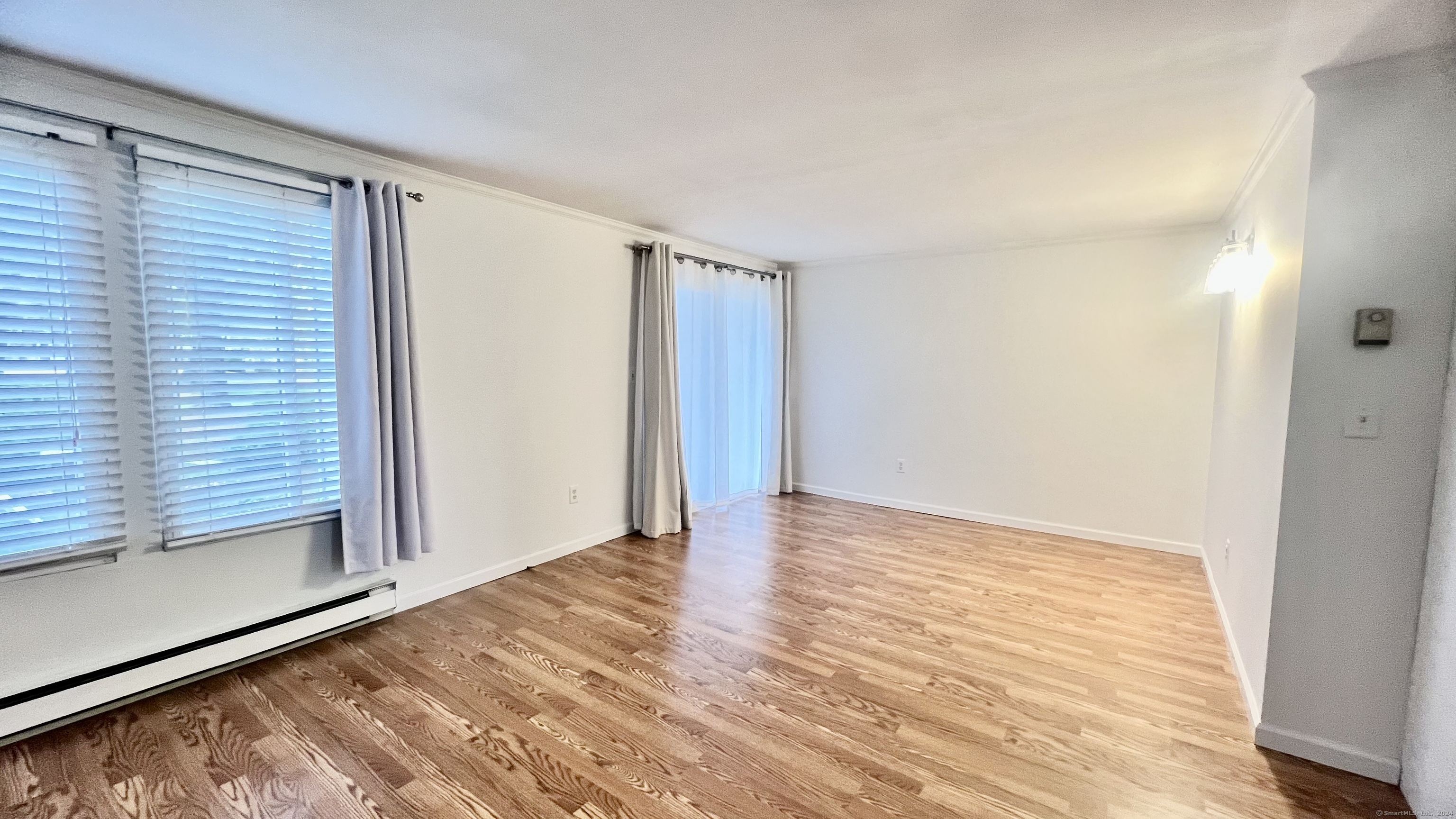 1 Cinnamon Springs 1