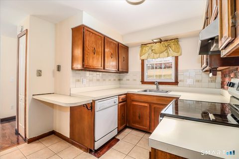 Tiny photo for 62 Old Farms Lane #62, New Milford, CT 06776 (MLS # 24144798)