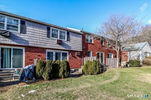 Tiny photo for 62 Old Farms Lane #62, New Milford, CT 06776 (MLS # 24144798)