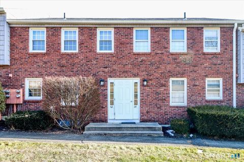 Tiny photo for 62 Old Farms Lane #62, New Milford, CT 06776 (MLS # 24144798)