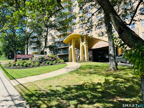 Photo of Bridgeport, CT 06604 (MLS # 24160285)