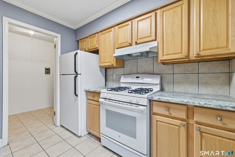 Tiny photo for 11 Talcott Forest Road #APT E, Farmington, CT 06032 (MLS # 24144495)