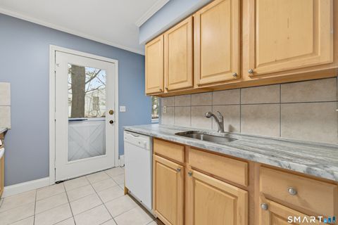 Tiny photo for 11 Talcott Forest Road #APT E, Farmington, CT 06032 (MLS # 24144495)