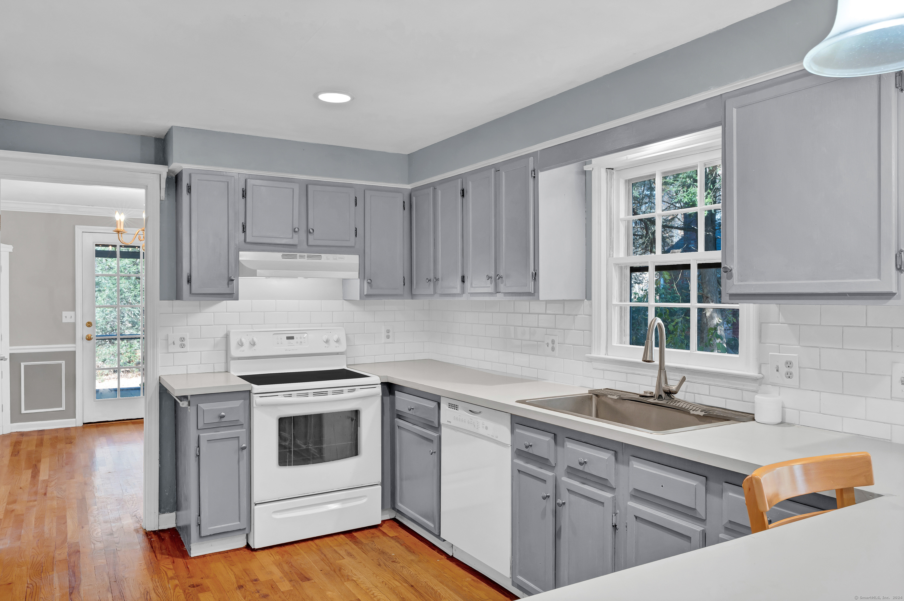 10 Homestead Place, Cheshire, Connecticut image 14