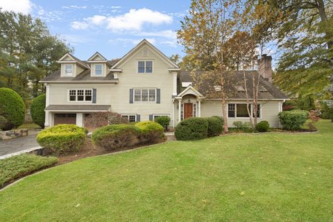 Photo of 8 Caddy Road, Norwalk, CT 06851 (MLS # 24135022)