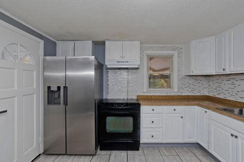 Tiny photo for 39 Wade Avenue, Bloomfield, CT 06002 (MLS # 24138122)