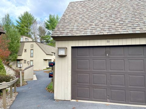 A home in Farmington