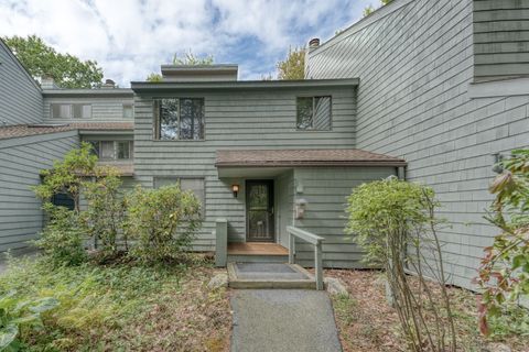 Photo of 264 Cliffside Drive, Torrington, CT 06790 (MLS # 24125497)