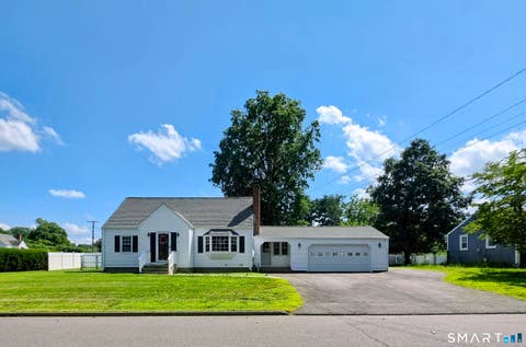 Photo of 5 Depietro Drive, East Hartford, CT 06118 (MLS # 24197822)