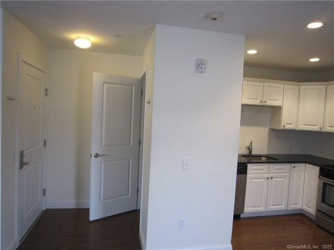 Tiny photo for 947 Hope Street #305, Stamford, CT 06907 (MLS # 24160123)