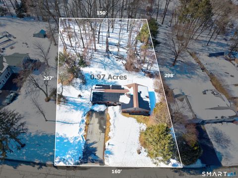 Tiny photo for 15 Pollys Lane, Montville, CT 06382 (MLS # 24156728)