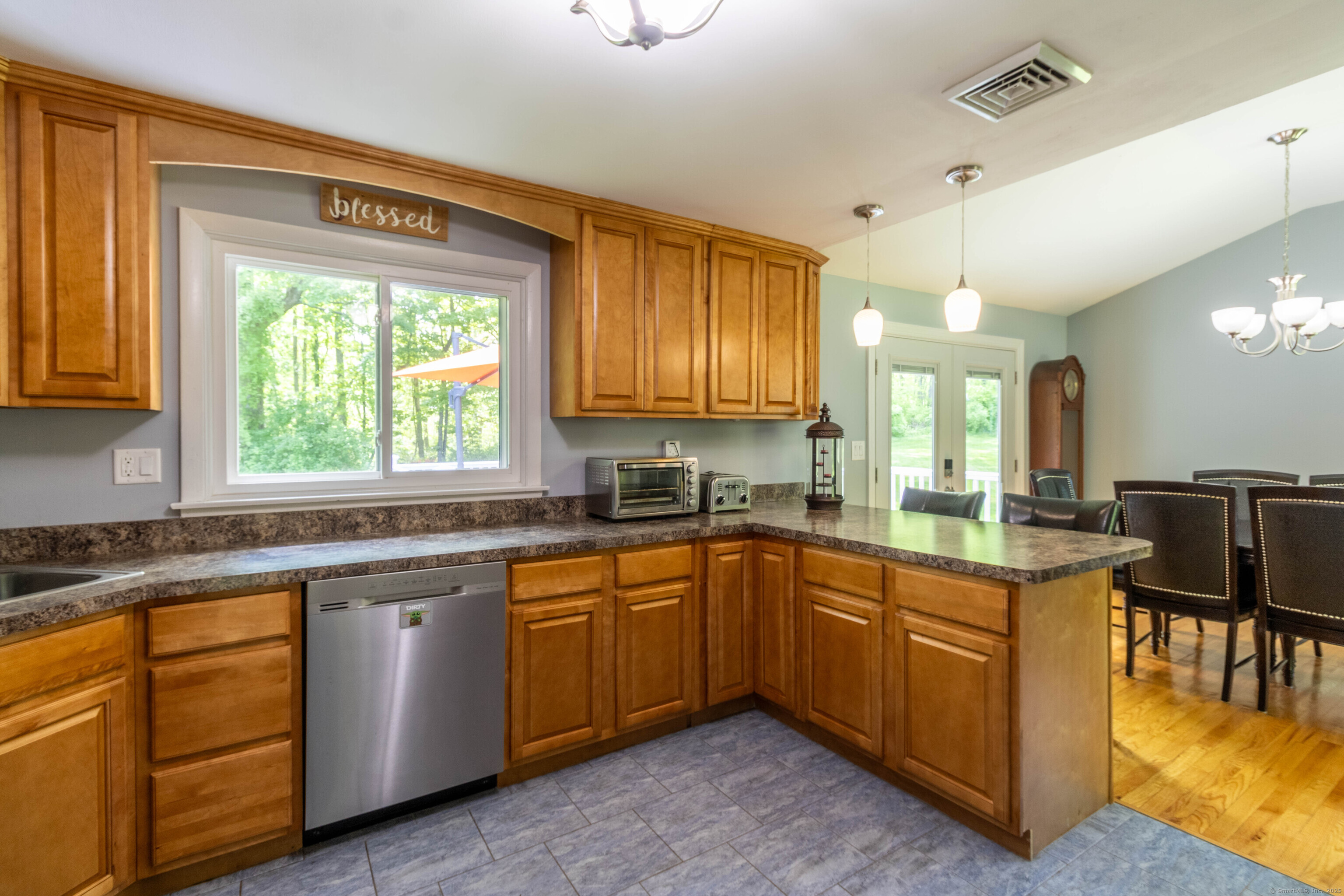 55 Linton Street, Torrington, Connecticut image 12