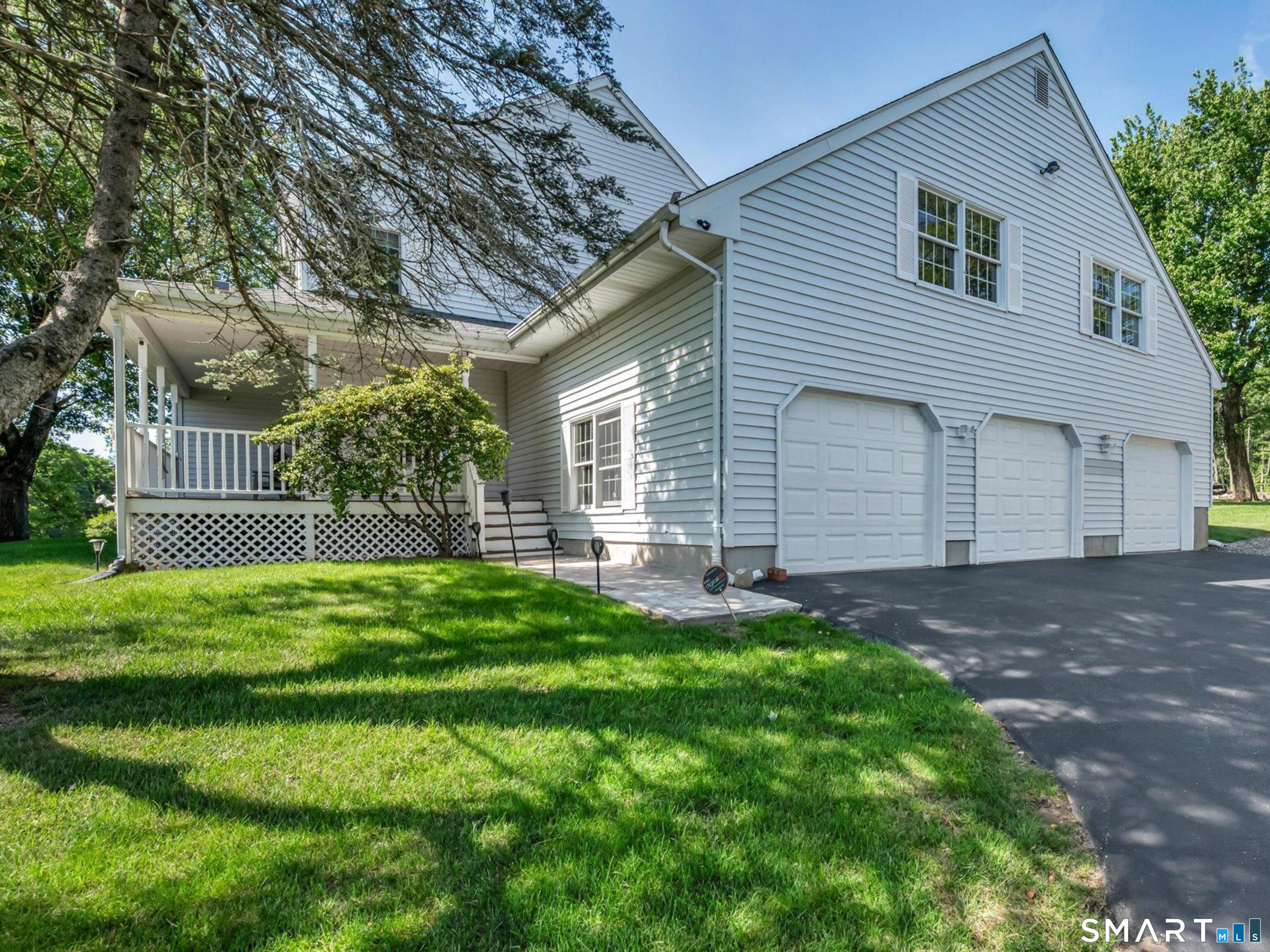 42 Lakeview Drive