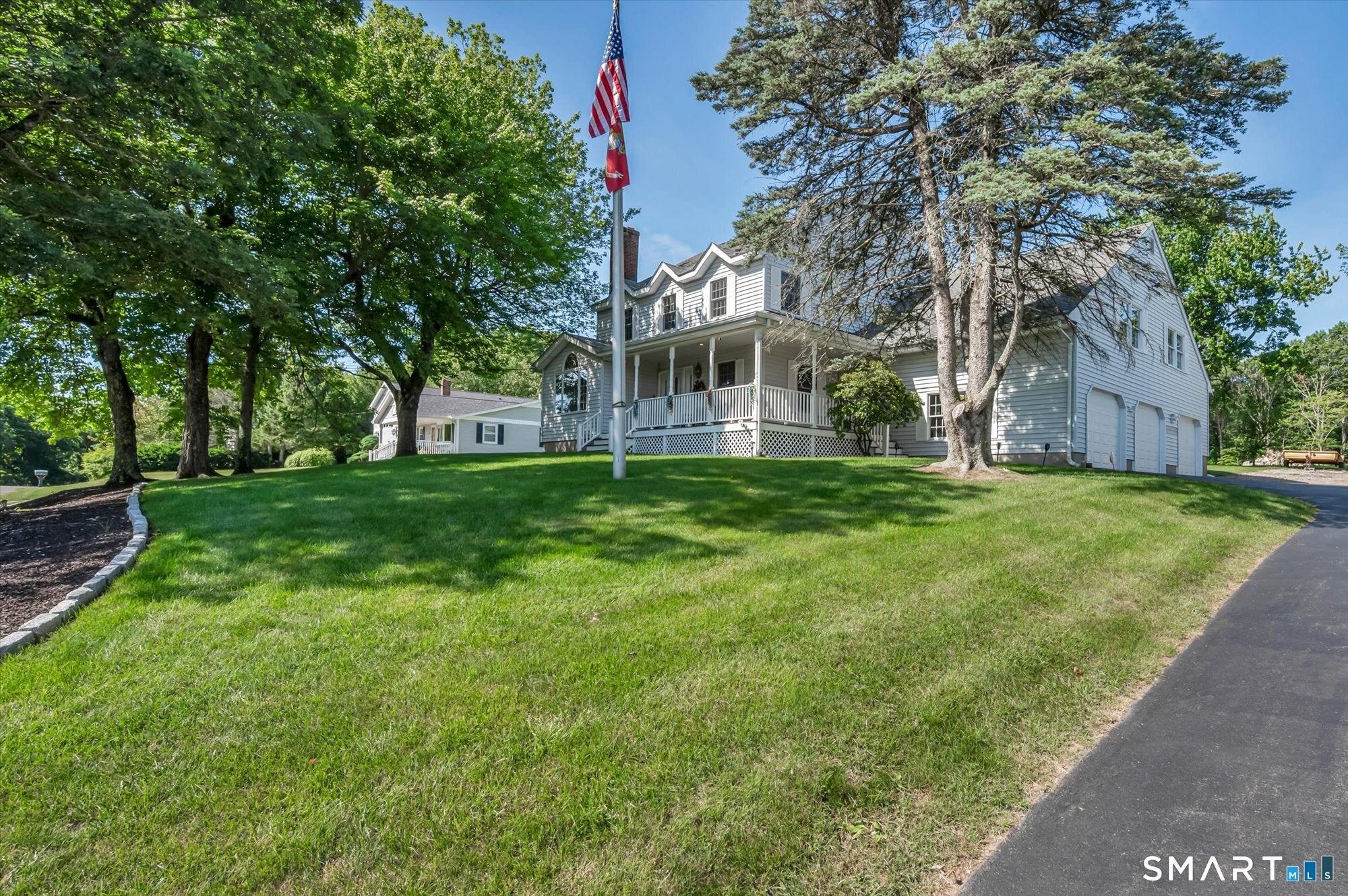 42 Lakeview Drive