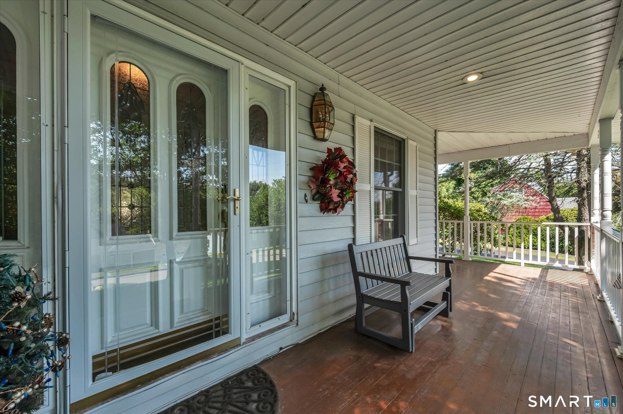 42 Lakeview Drive