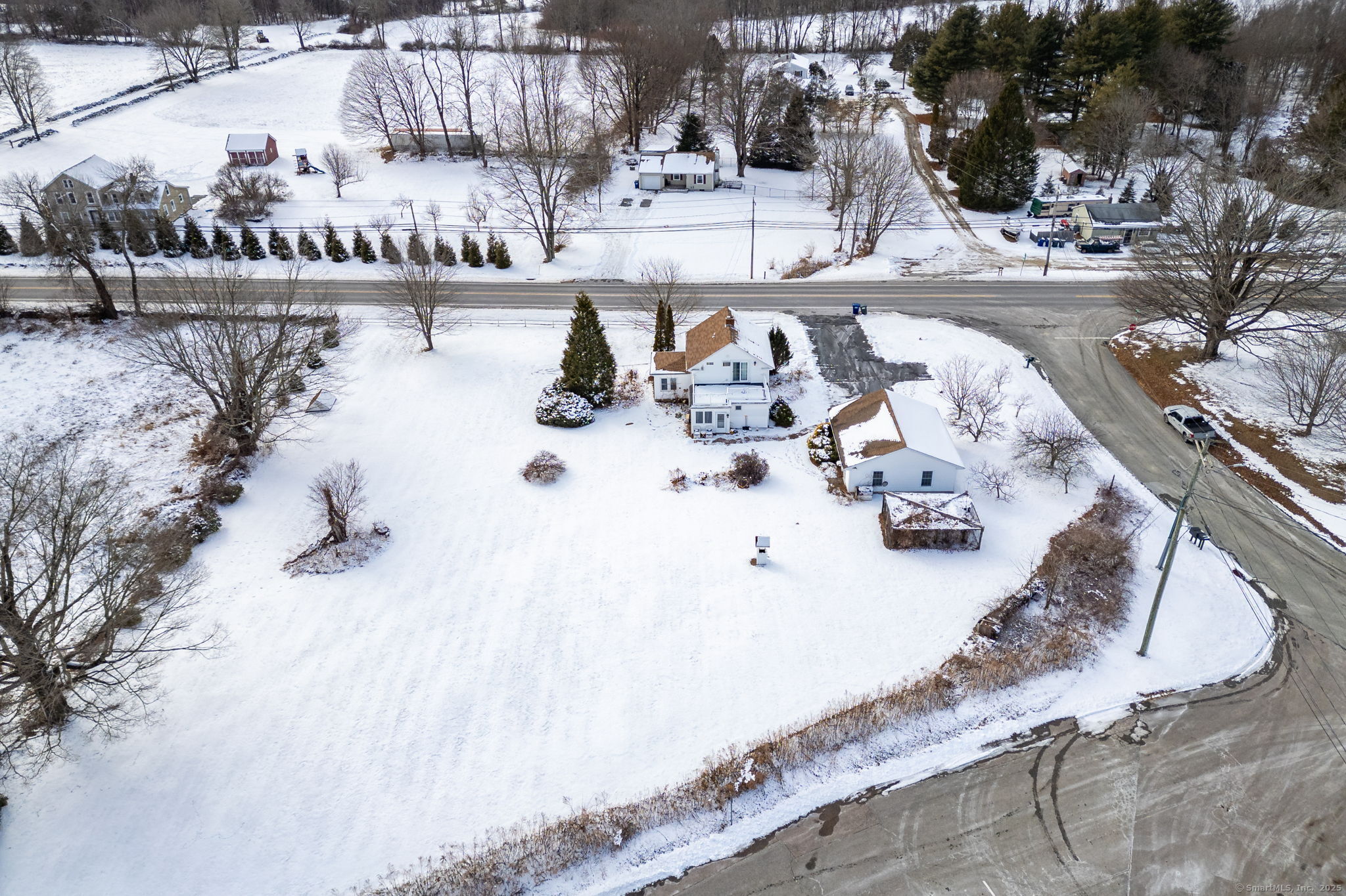 Franklin, Connecticut 06254, United States, 2 Bedrooms Bedrooms, ,2 BathroomsBathrooms,Residential,Pending,14072