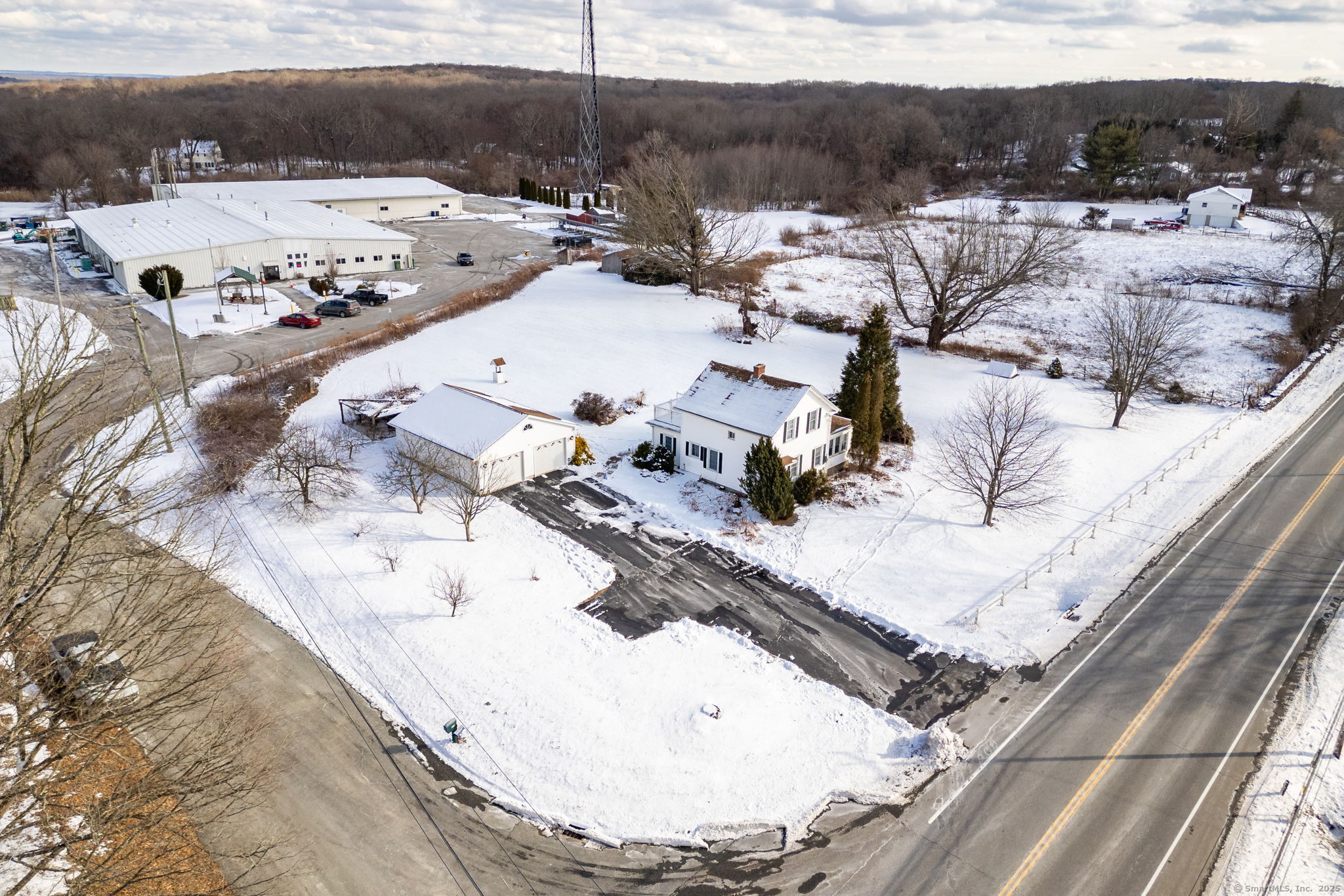 Franklin, Connecticut 06254, United States, 2 Bedrooms Bedrooms, ,2 BathroomsBathrooms,Residential,Pending,14072