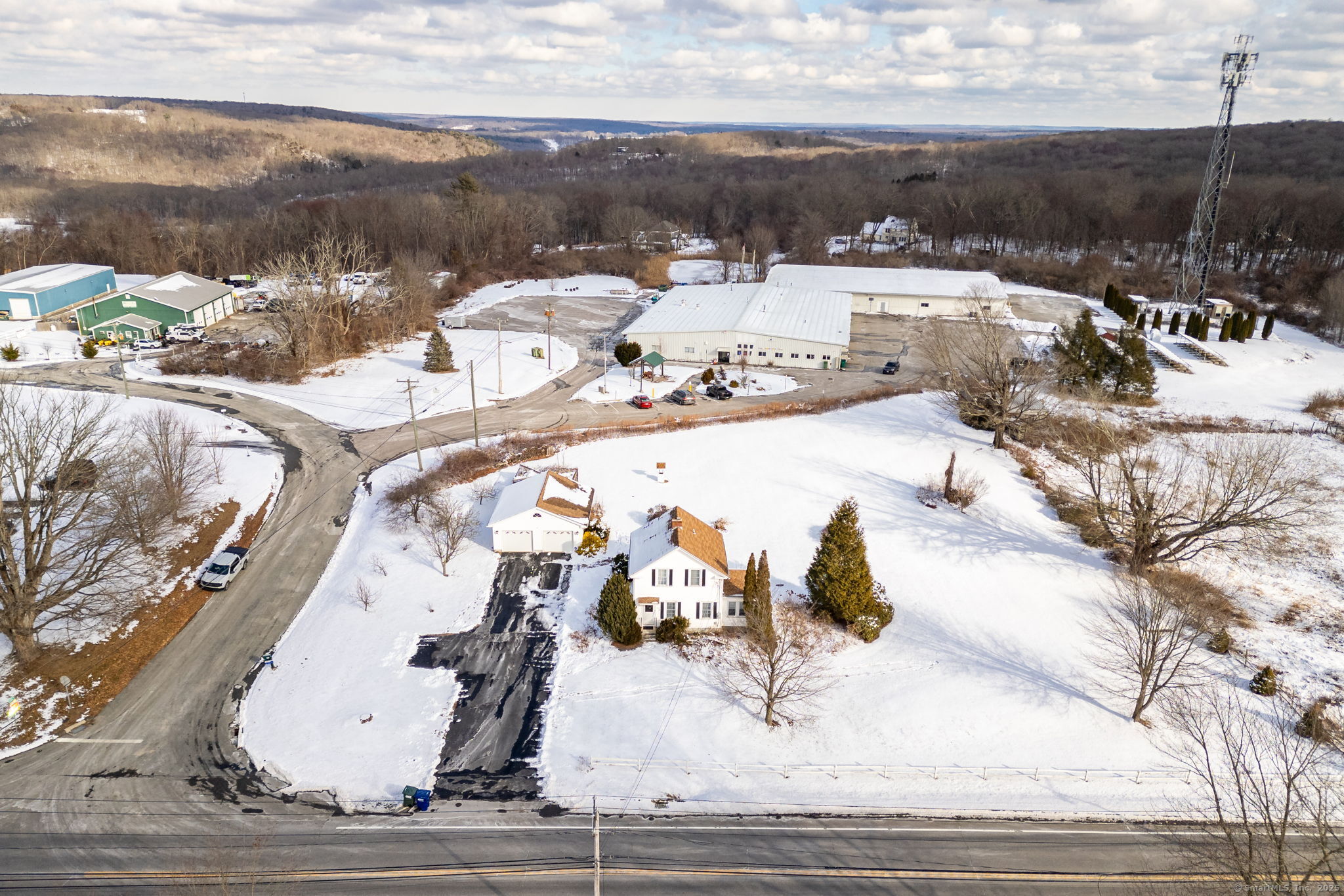 Franklin, Connecticut 06254, United States, 2 Bedrooms Bedrooms, ,2 BathroomsBathrooms,Residential,Pending,14072