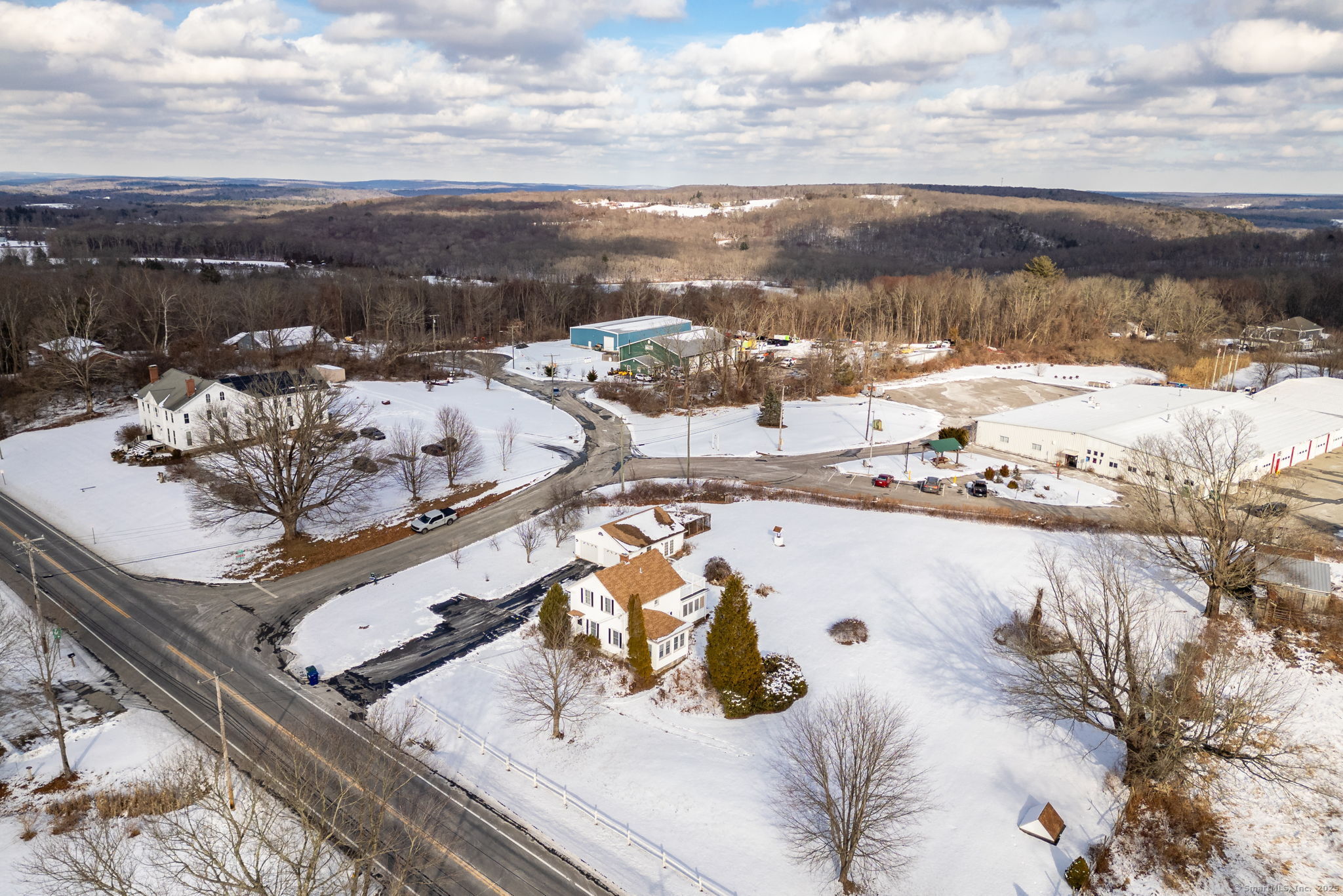 Franklin, Connecticut 06254, United States, 2 Bedrooms Bedrooms, ,2 BathroomsBathrooms,Residential,Pending,14072