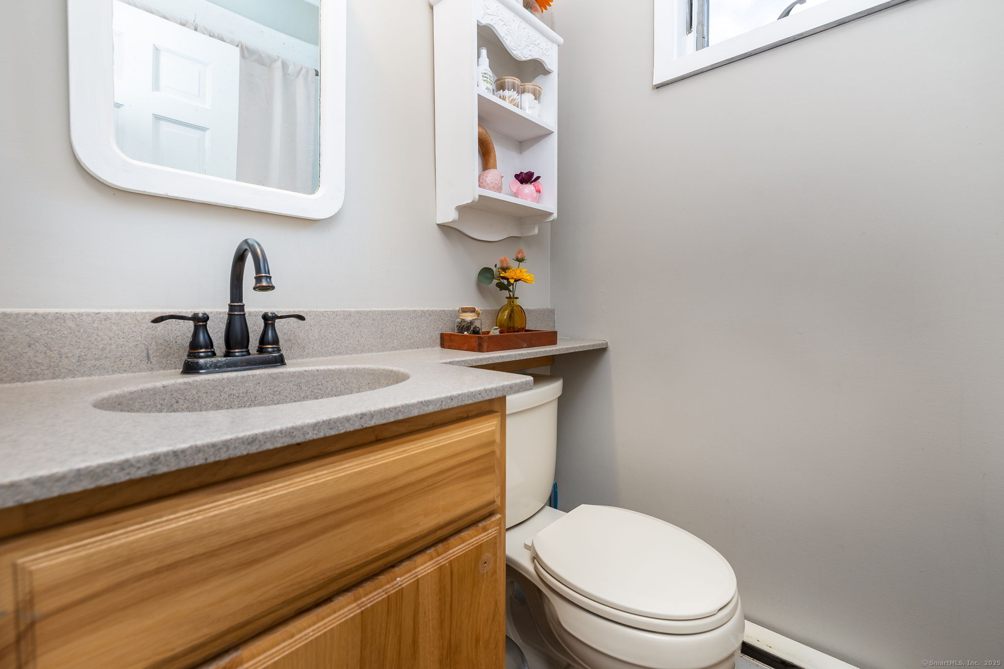 Franklin, Connecticut 06254, United States, 2 Bedrooms Bedrooms, ,2 BathroomsBathrooms,Residential,Pending,14072