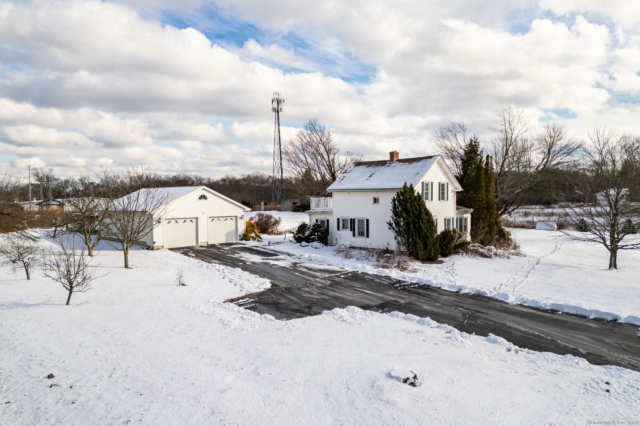 Franklin, Connecticut 06254, United States, 2 Bedrooms Bedrooms, ,2 BathroomsBathrooms,Residential,Pending,14072