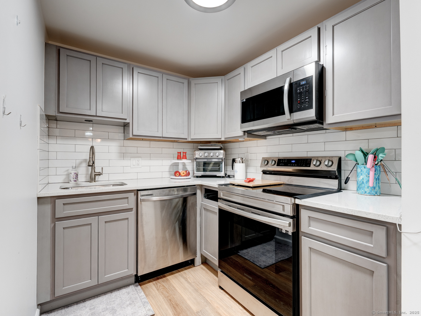 206 Burgundy Hill Lane #206, Middletown, Connecticut image 16