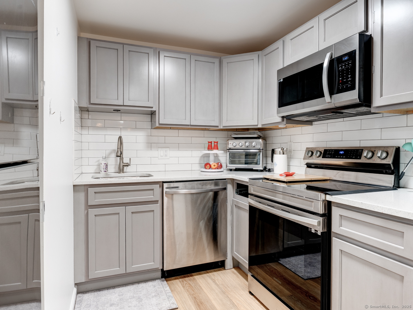206 Burgundy Hill Lane #206, Middletown, Connecticut image 15