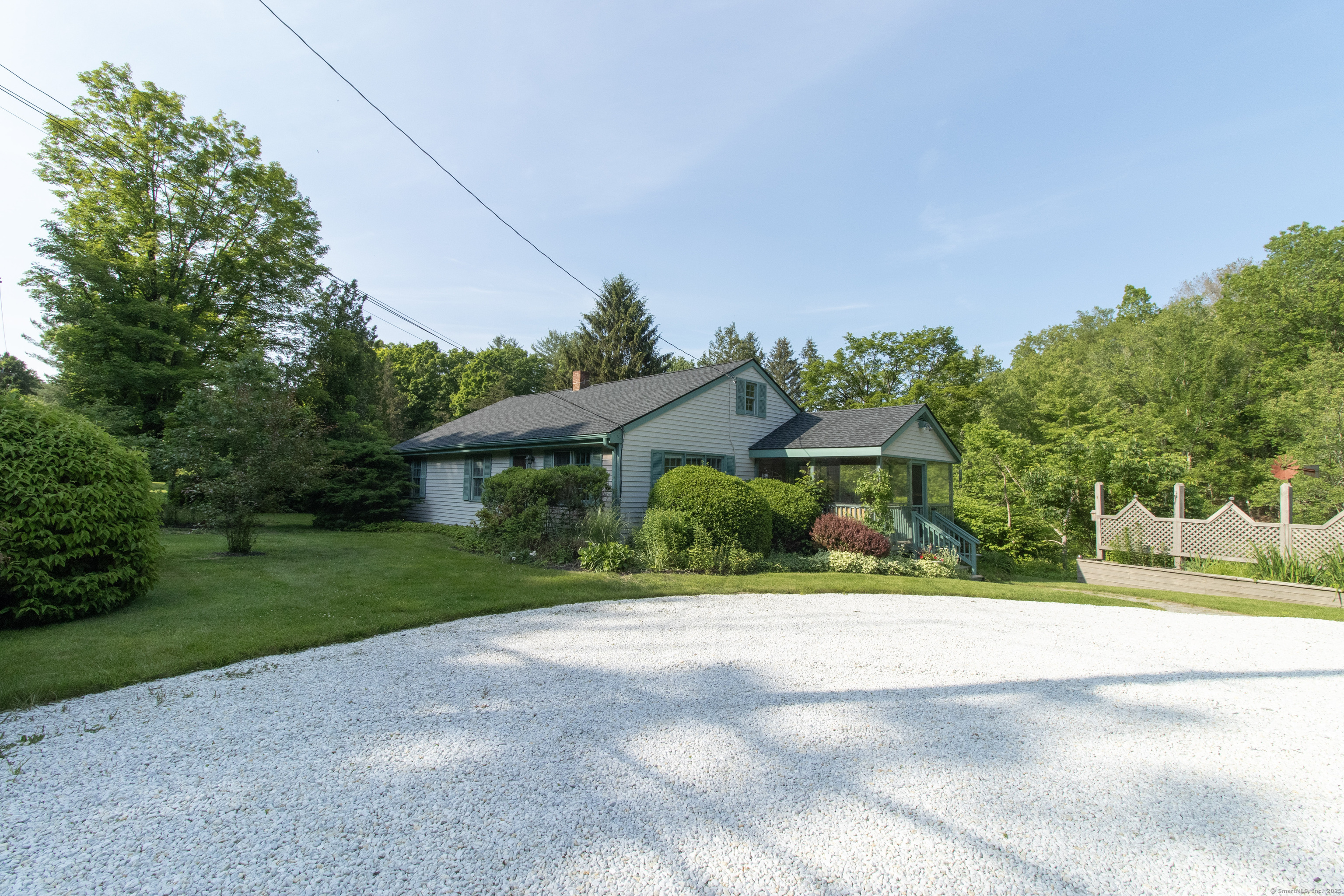 884 Black Rock Turnpike